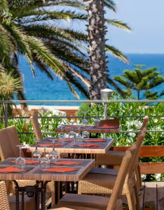 Terrasse restaurant vue mer